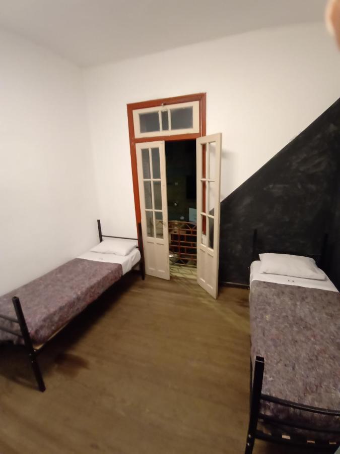 Casa Artigas Hostel Cordoba Bagian luar foto