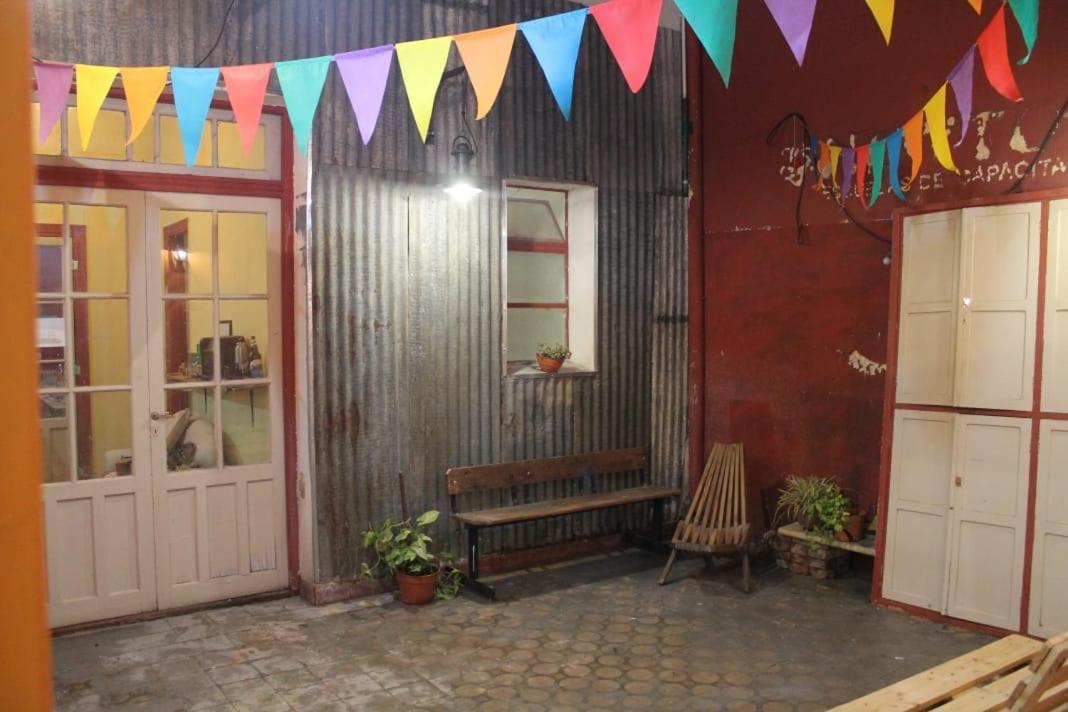 Casa Artigas Hostel Cordoba Bagian luar foto