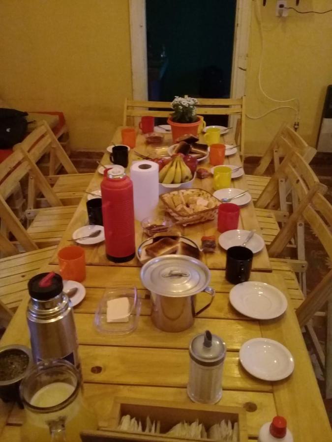 Casa Artigas Hostel Cordoba Bagian luar foto