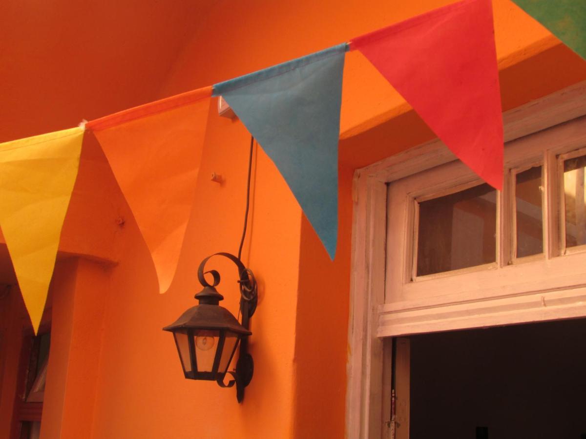 Casa Artigas Hostel Cordoba Bagian luar foto