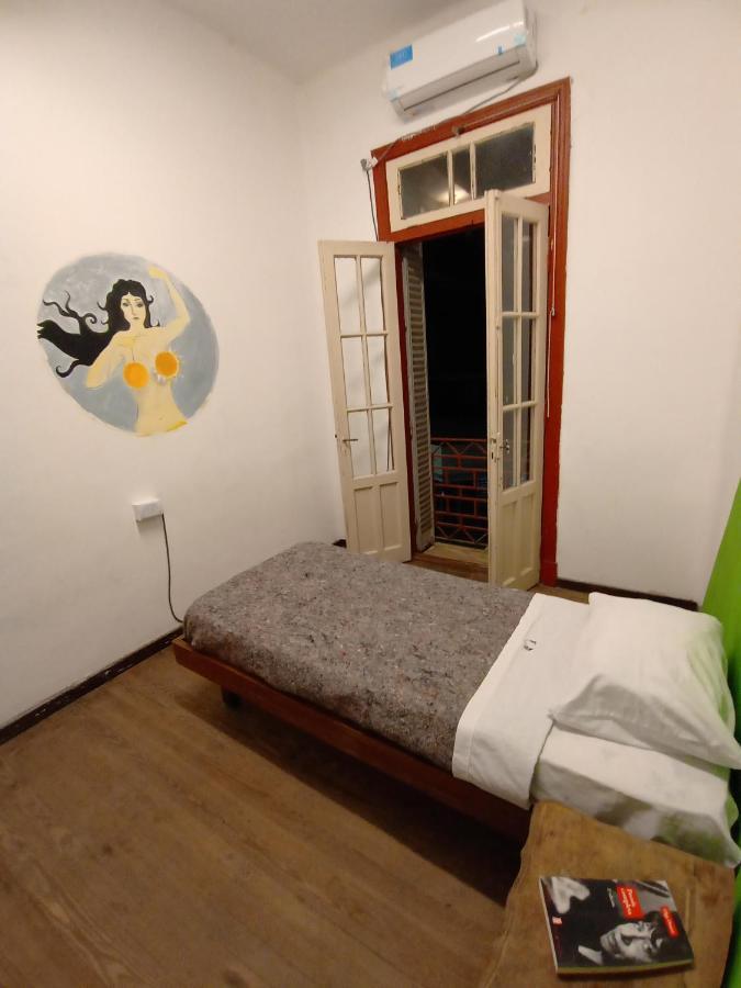 Casa Artigas Hostel Cordoba Bagian luar foto