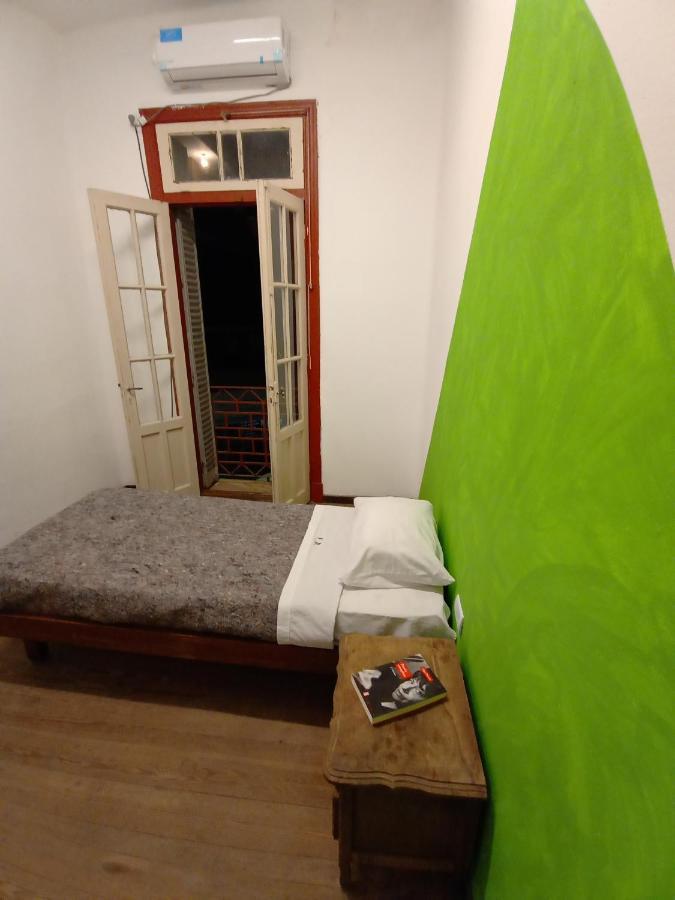 Casa Artigas Hostel Cordoba Bagian luar foto