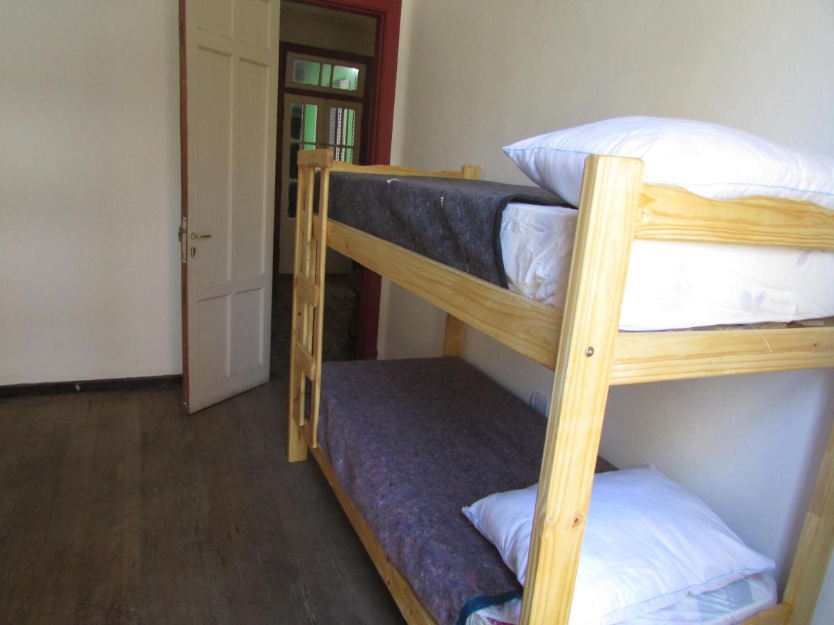 Casa Artigas Hostel Cordoba Bagian luar foto