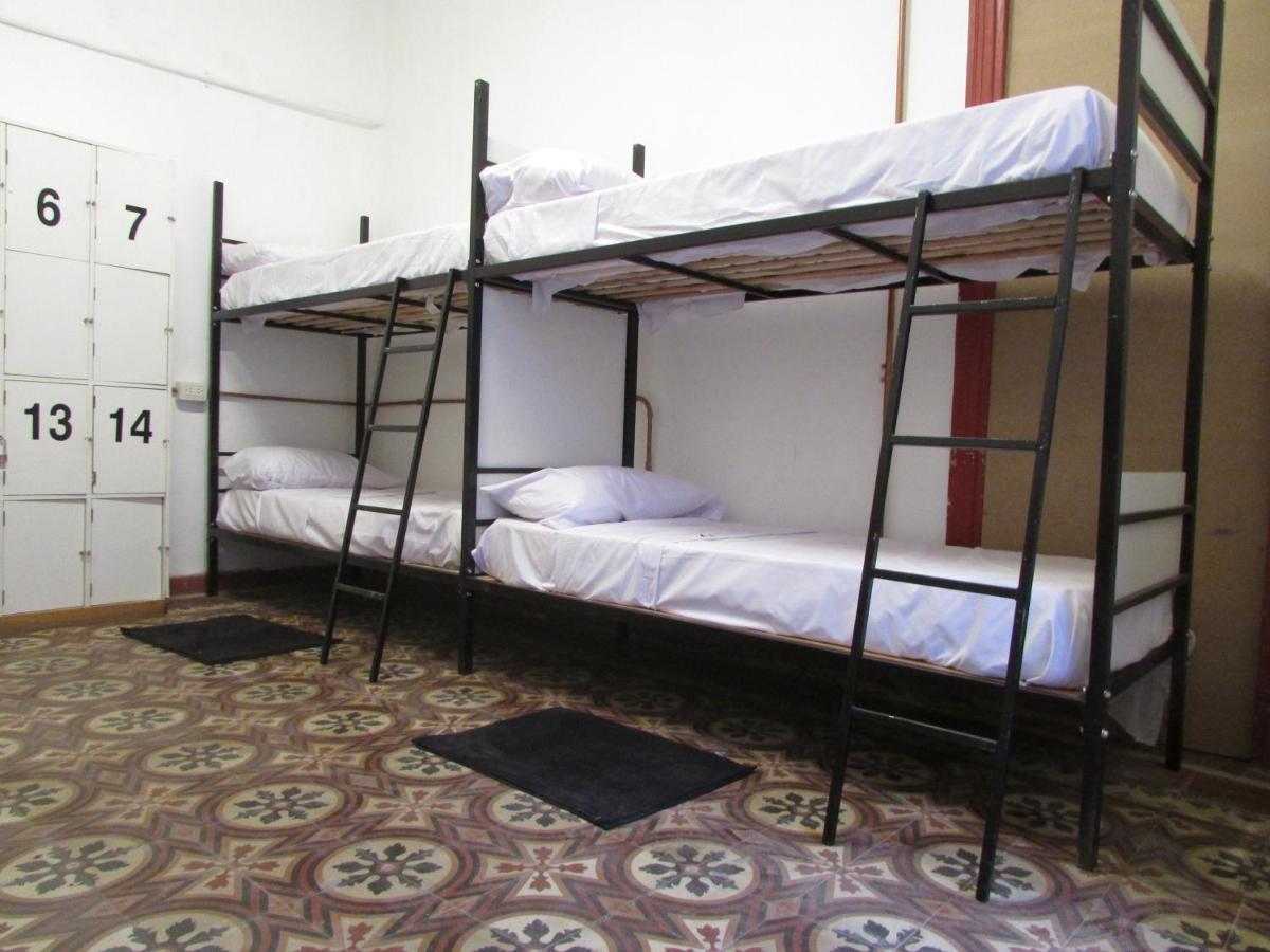 Casa Artigas Hostel Cordoba Bagian luar foto