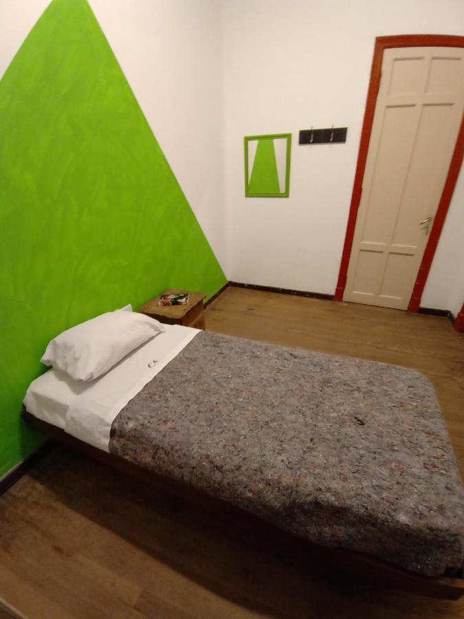 Casa Artigas Hostel Cordoba Bagian luar foto