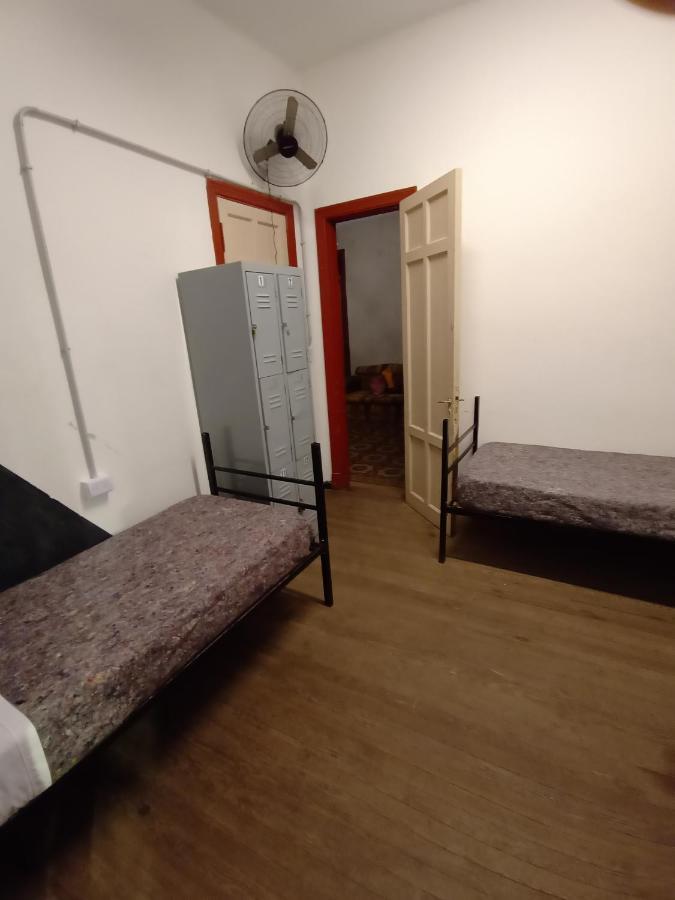 Casa Artigas Hostel Cordoba Bagian luar foto