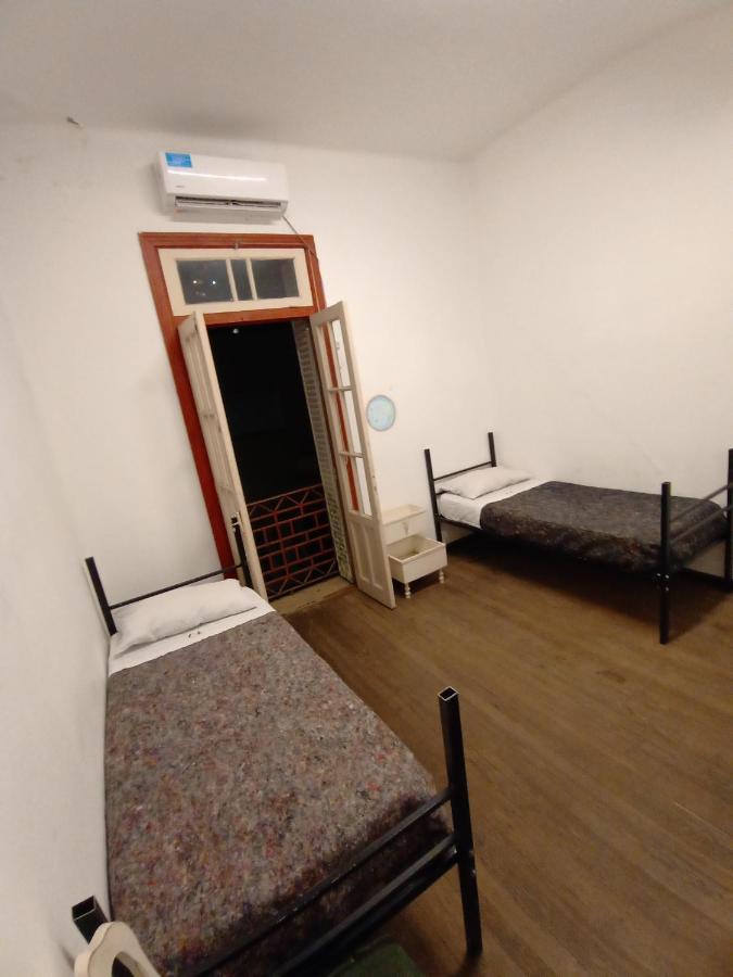 Casa Artigas Hostel Cordoba Bagian luar foto