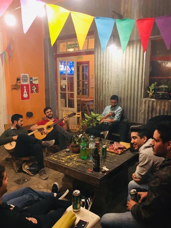 Casa Artigas Hostel Cordoba Bagian luar foto